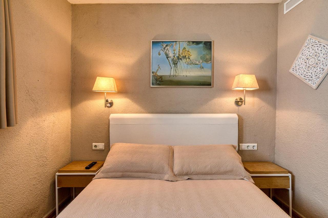 Bed and Breakfast La Fonda Кадакес Экстерьер фото